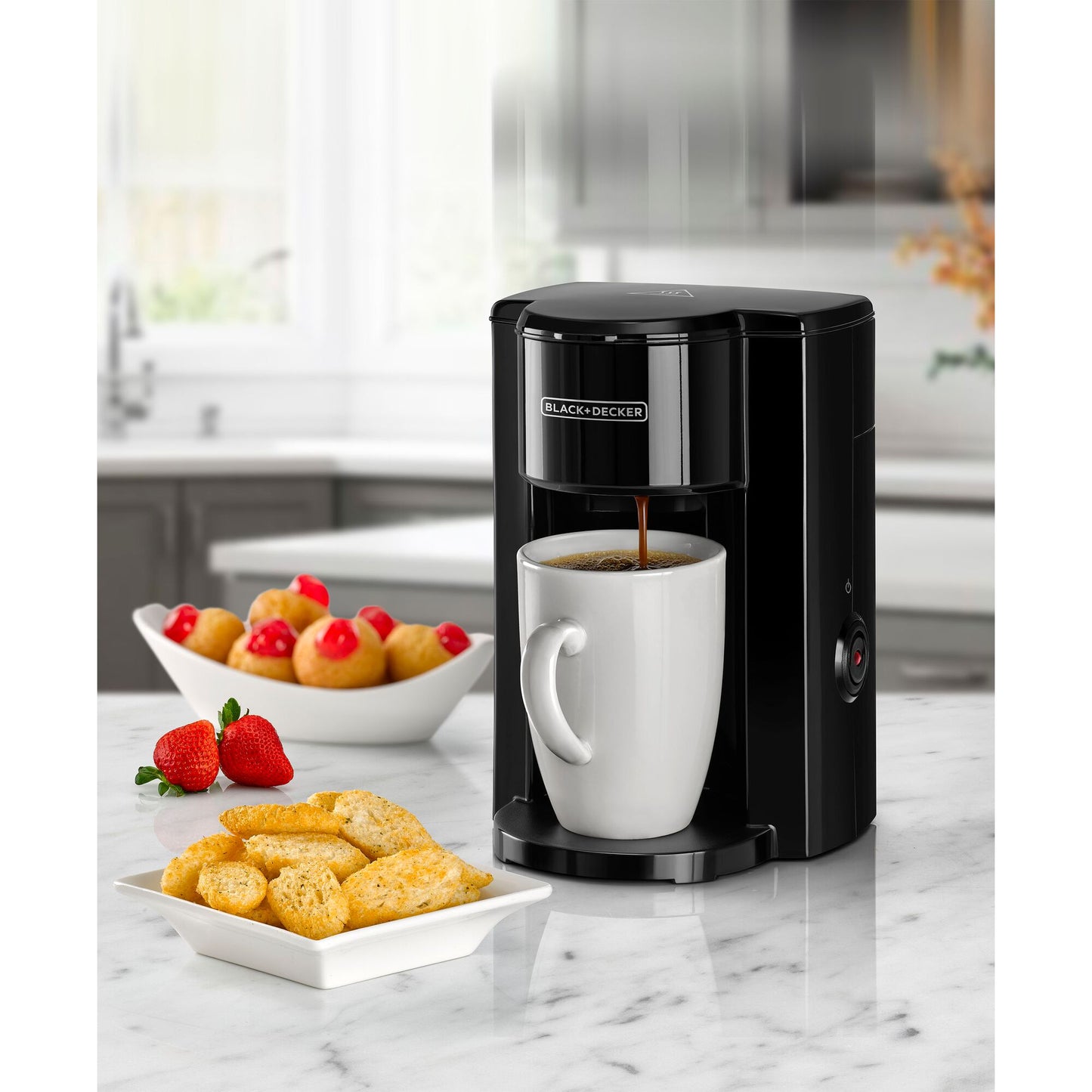 Black & Decm25N-B5 coffee machine in black
