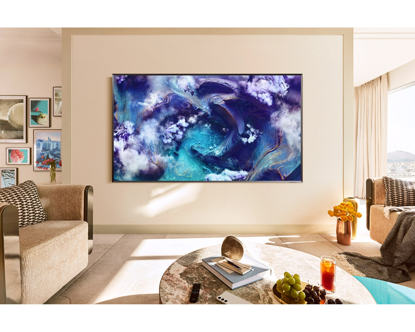 Samsung 50 inch Du8000 - 4K UHD Smart with Tizen and Dynamic Crystal Color technology